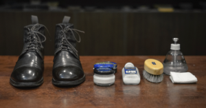 วิธีดูแลรองเท้าหนังผิวเรียบทั่วไป (HOW TO CARE SMOOTH LEATHER) 14